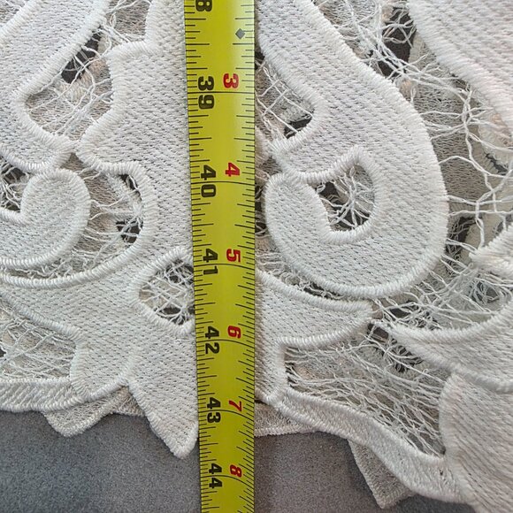 Bardot Lina Lace Sheath Knee Length Dress White Swirl Floral Lace US sz 8 or Med - Picture 12 of 12